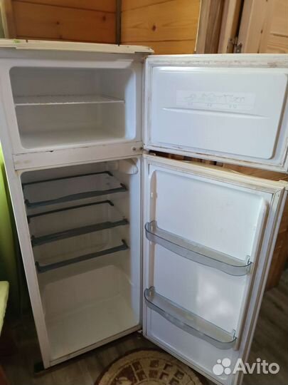 Холодильник бу на дачу