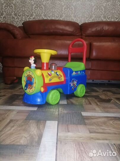 Паровозик каталка развивающий Disney