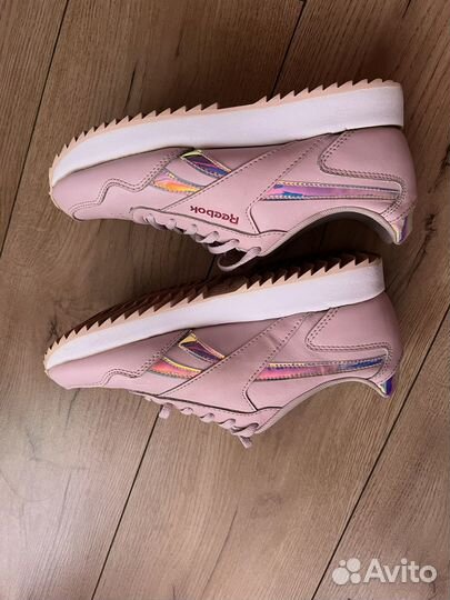 Кроссовки reebok женские