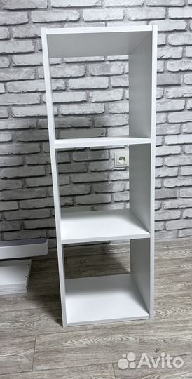 Стеллаж деревянный белый