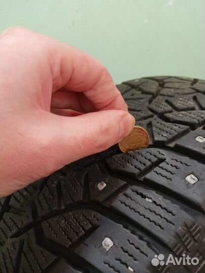 Bridgestone Blizzak Spike-02 195/65 R15 91T