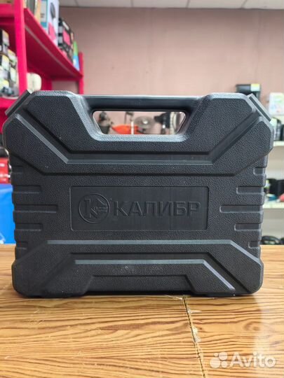 Шуруповерт Калибр да-12-2А