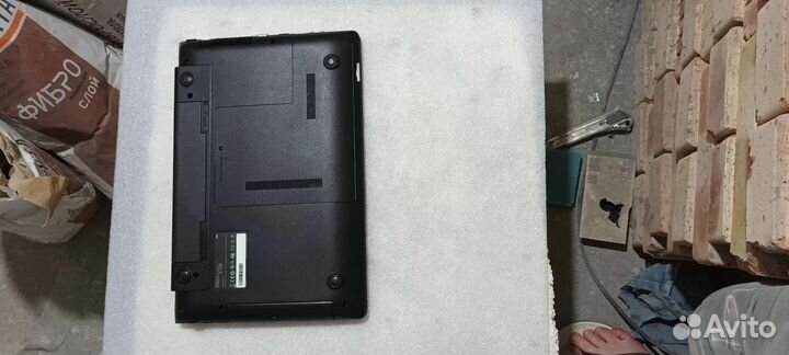 Samsung np300e5a,c,x