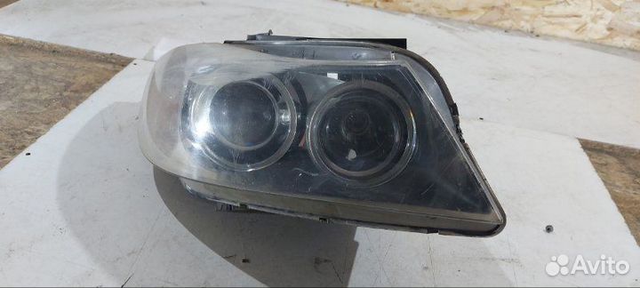 Фара ксеноновая передняя правая Bmw 3 E90