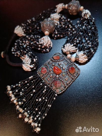 Длинные, крупные бусы. Винтаж