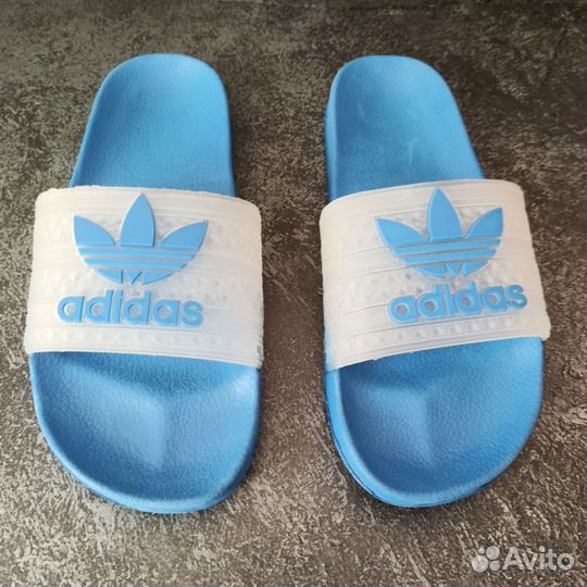 Сланцы Adidas 41 размер