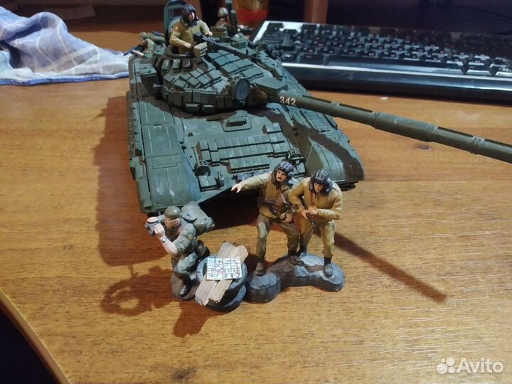 Танк Т-72 и другое