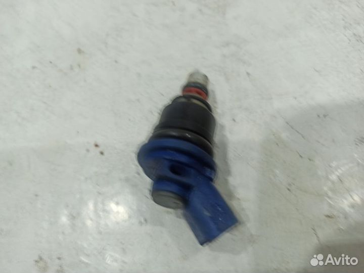 Топливная форсунка Субару