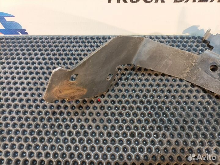 Кронштейн проводки Mercedes-Benz Axor