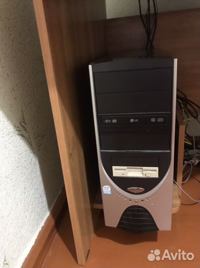 Монитор Samsung