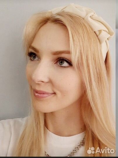 Ободок для волос белый