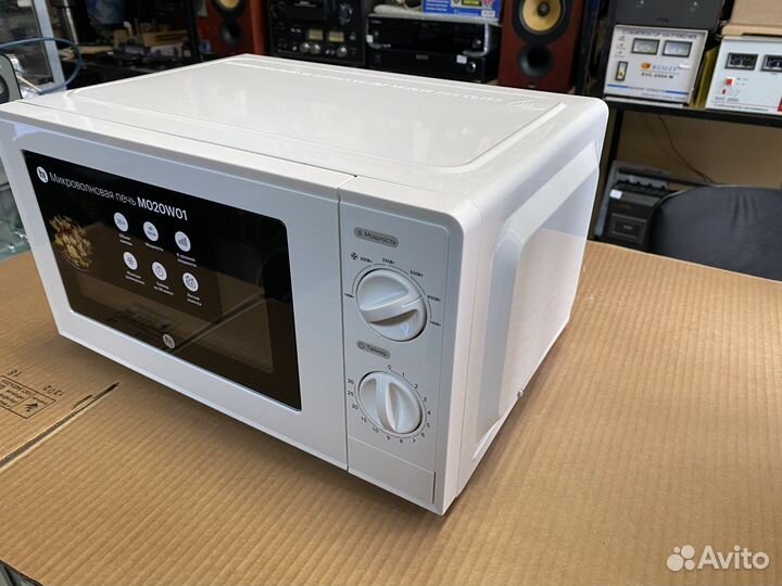 Новая Микроволновая печь Hi M020W01