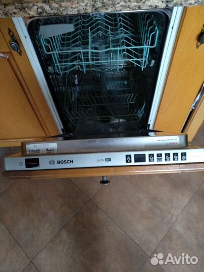 Bosch модель SRV 55T13 EU 45 см