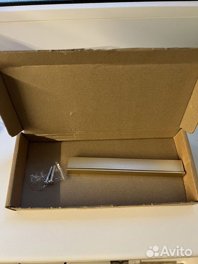 Мебельная ручка