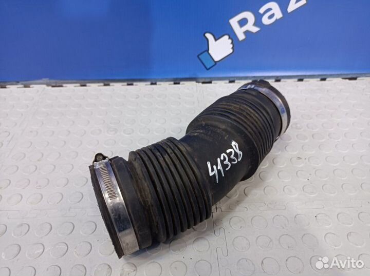 Патрубок воздушного фильтра Nissan Terrano