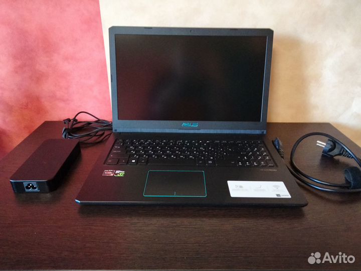 Ноутбук Asus F570ZD-DM288T
