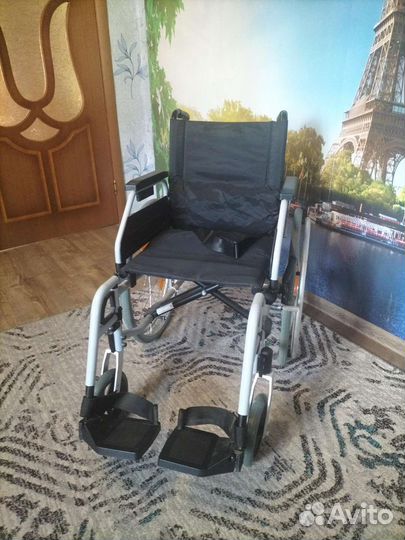 Инвалидная коляска