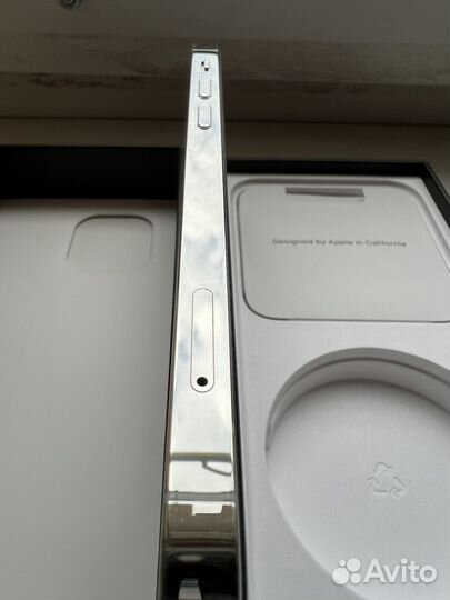 iPhone 12 Pro, 256 ГБ