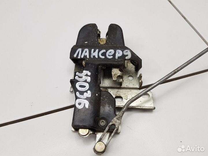 Замок багажника (Mitsubishi Lancer)