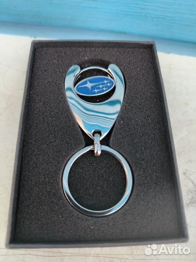 Брелок А/М С логотипом subaru В коробке