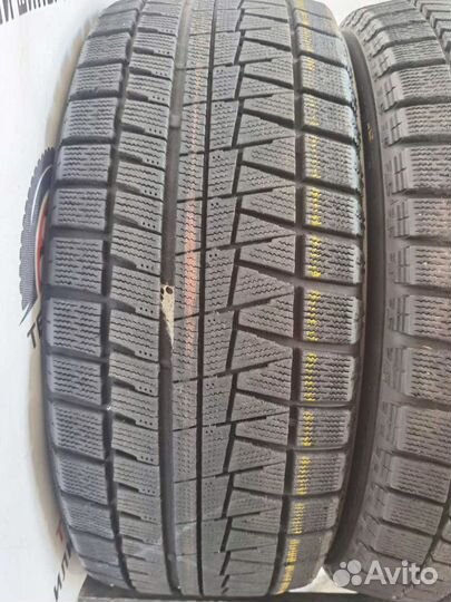 Bridgestone Blizzak Revo GZ 225/50 R17 97V