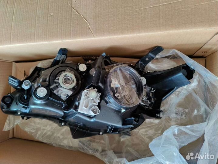 Комплект фар Toyota Camry v55