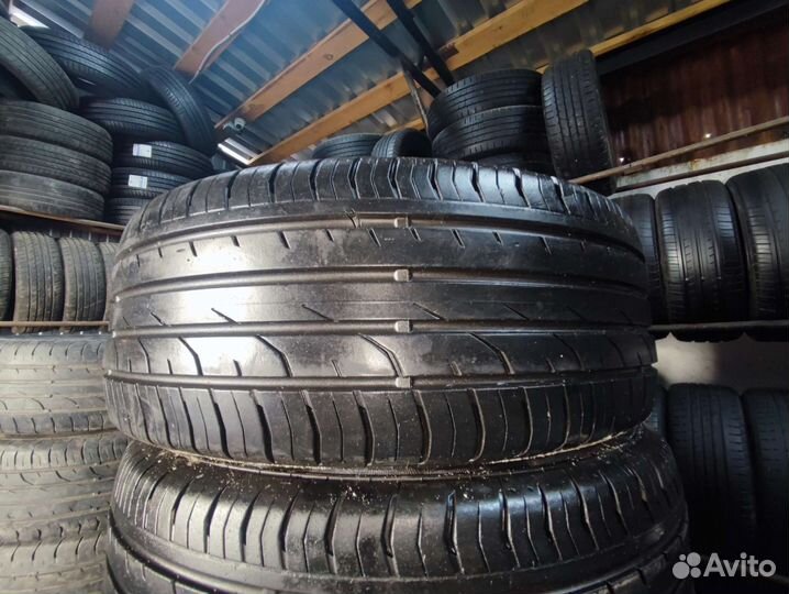 Continental ContiPremiumContact 2 215/60 R16 96VR