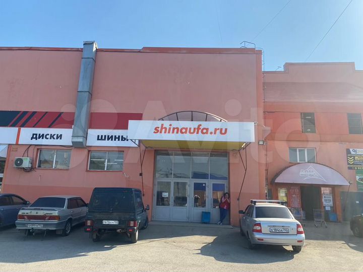 Торговая площадь, 1500 м²