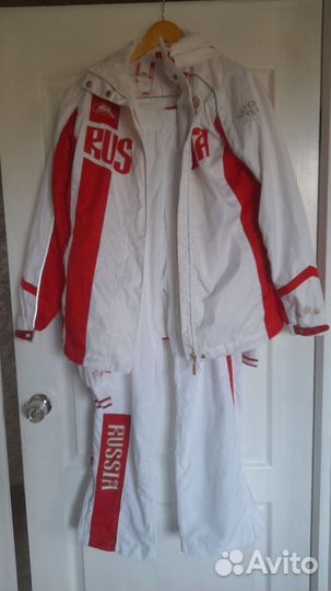 Спортивный костюм