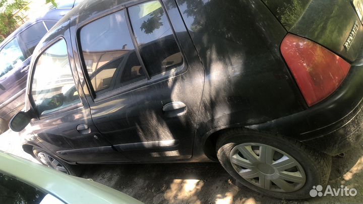 Renault Clio 1.4 AT, 2000, 180 000 км