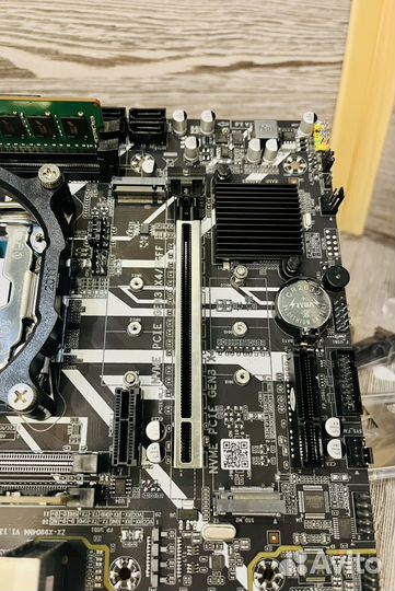 Комплект x99 2011-3 Xeon 2666v3 16gb DDR4