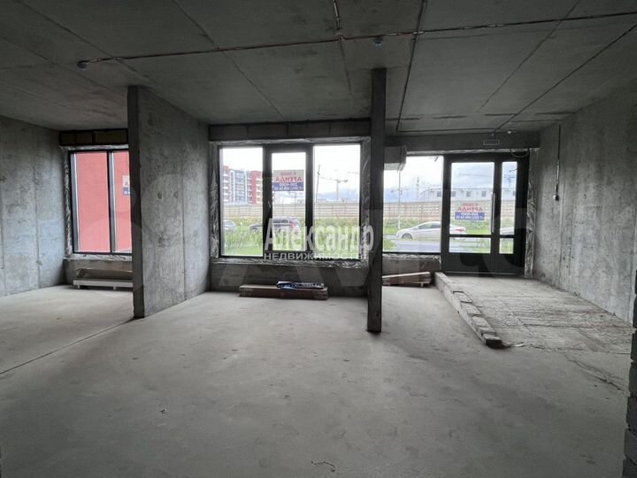 Сдам торговое помещение, 70 м²