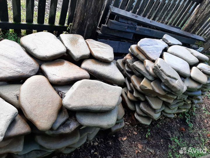 Речной камень