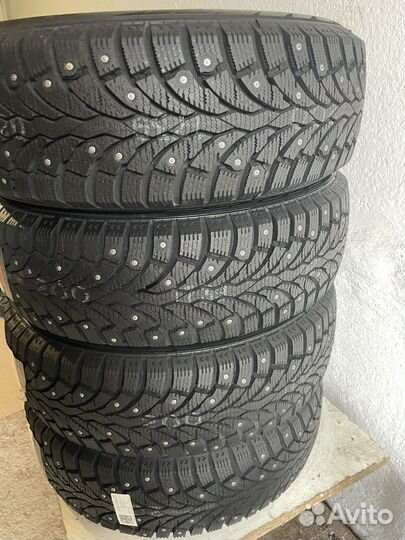 Pirelli Formula Ice 185/65 R14 86T