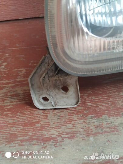 Фара левая Сузуки гранд Витара