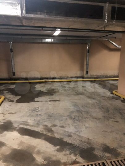 Машиноместо