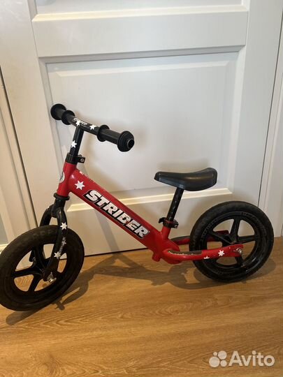 Беговел strider 12 classic