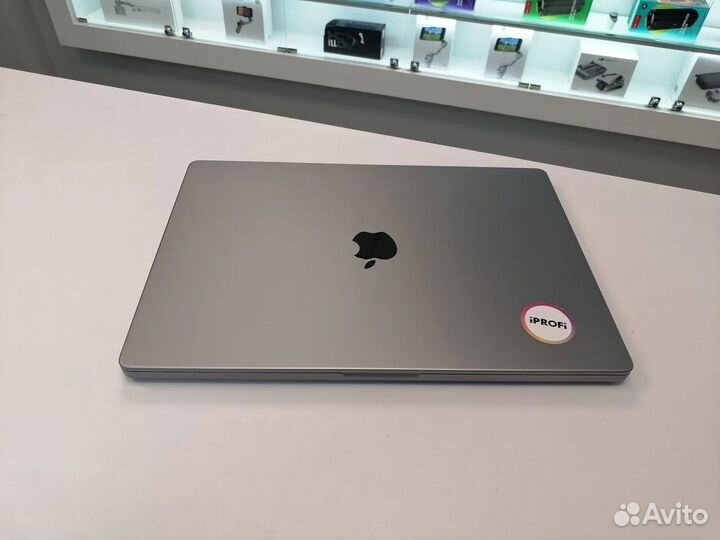Ноутбук Apple MacBook Pro 16