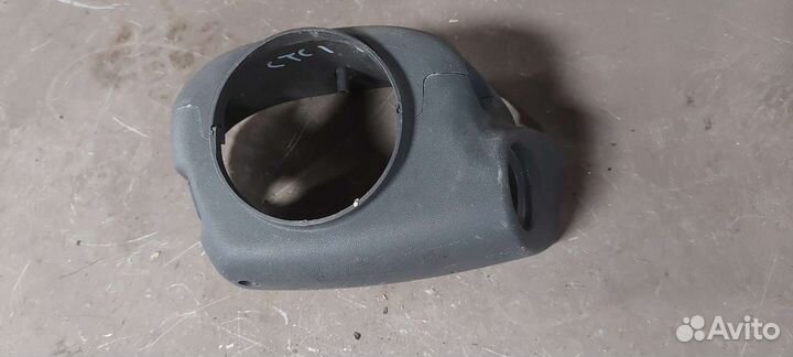 Кожух рулевой колонки на Cadillac CTS