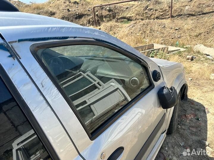 LADA Largus 1.6 МТ, 2012, битый, 250 000 км