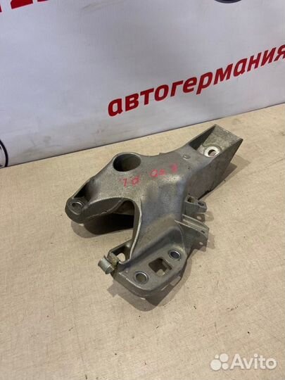 Кронштейн двигателя левый Bmw X5 E70 N52B30AF 2007