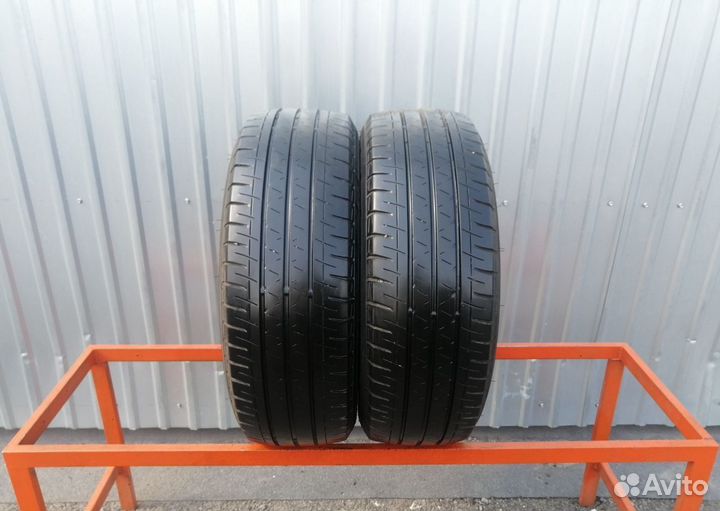 Yokohama BluEarth-Van RY55 215/70 R15C 109S