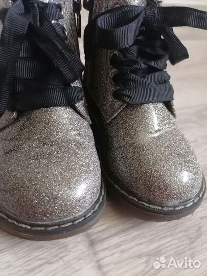 Ботинки для девочки