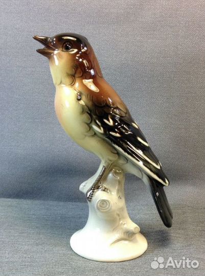 Фигурка Птица Hertwig зяблик фарфор Германия роспи