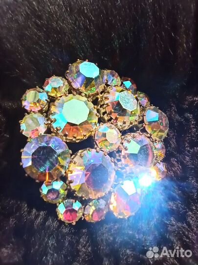 Крупная коллекционная брошь. Чехословакия. Винтаж