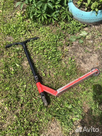 Трюковой самокат