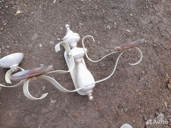 Светильник фарфоровый