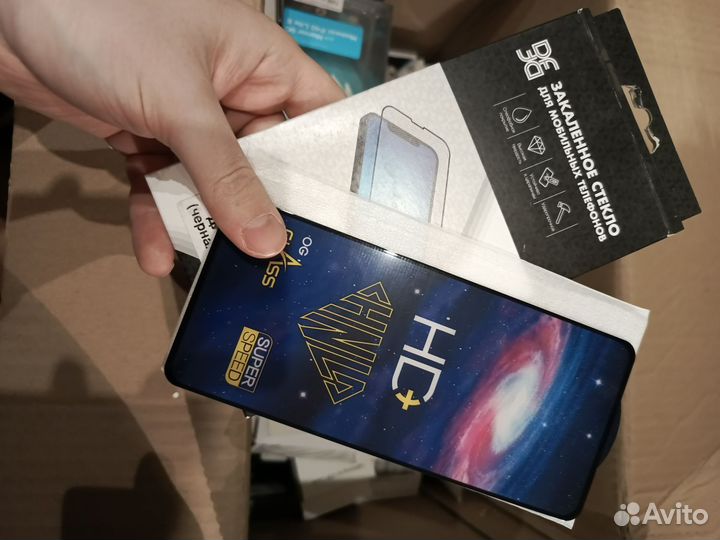 Защитное закаленное стекло на infinix HOT 12 play