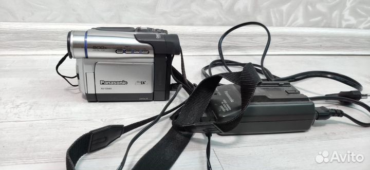 Видеокамера Panasonic NV-DS60