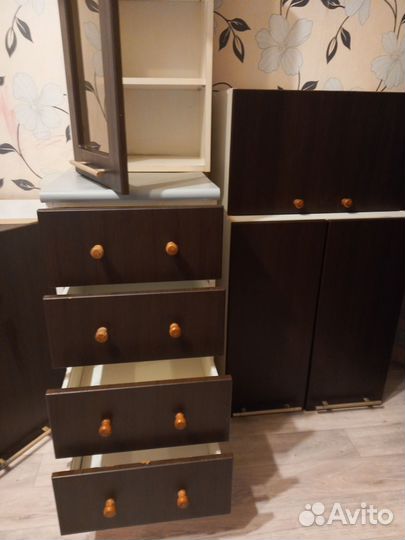 Кухонный гарнитур бу